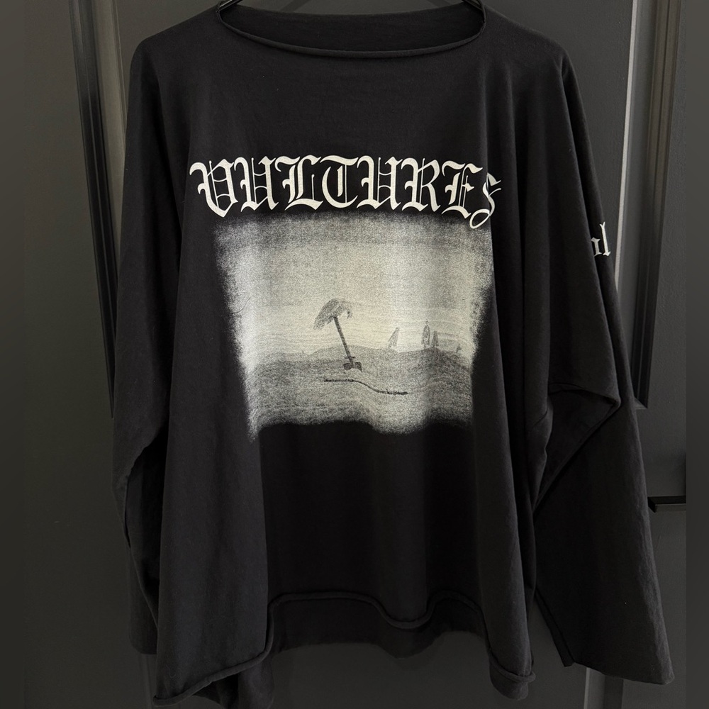 Yeezy Vultures Black Long Sleeve Tracklist T-Shirt 2